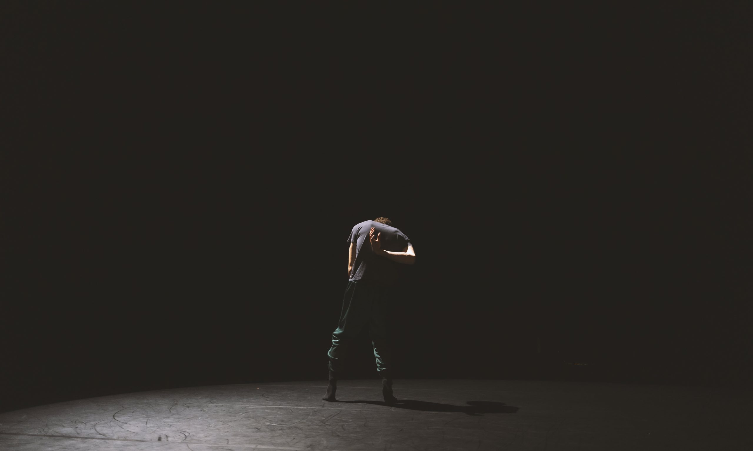 02_partslabour_danse_-_a_bout_de_bras_c_robin_pineda_gould_david_albert-toth_web