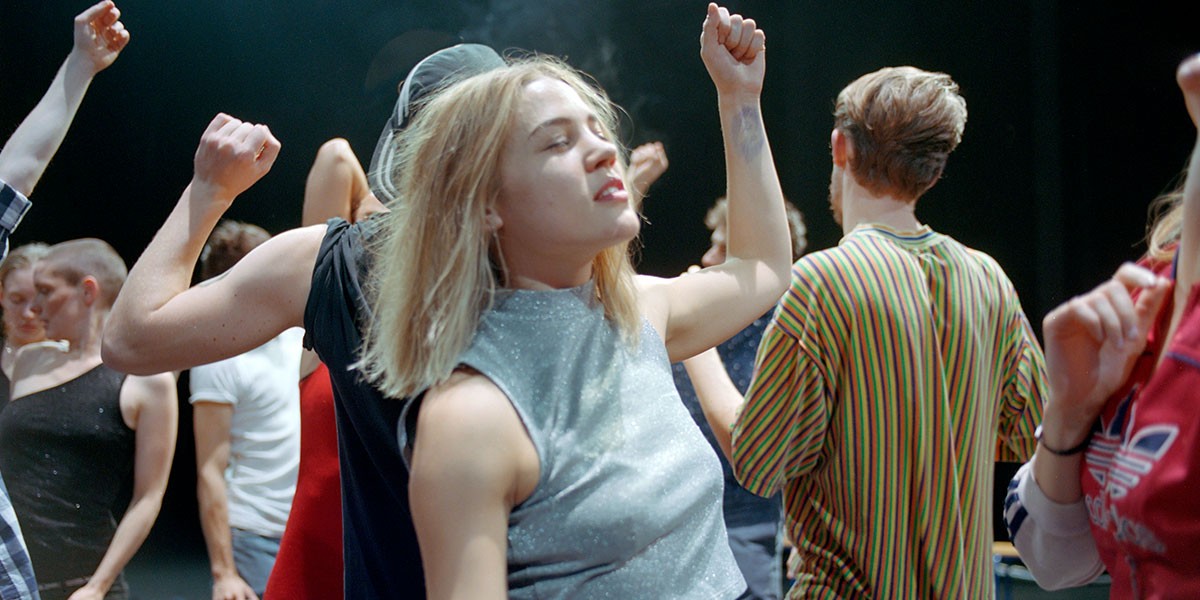 banniere-crowd-f2f34a3c63f545db1073a8535a0e7600_0