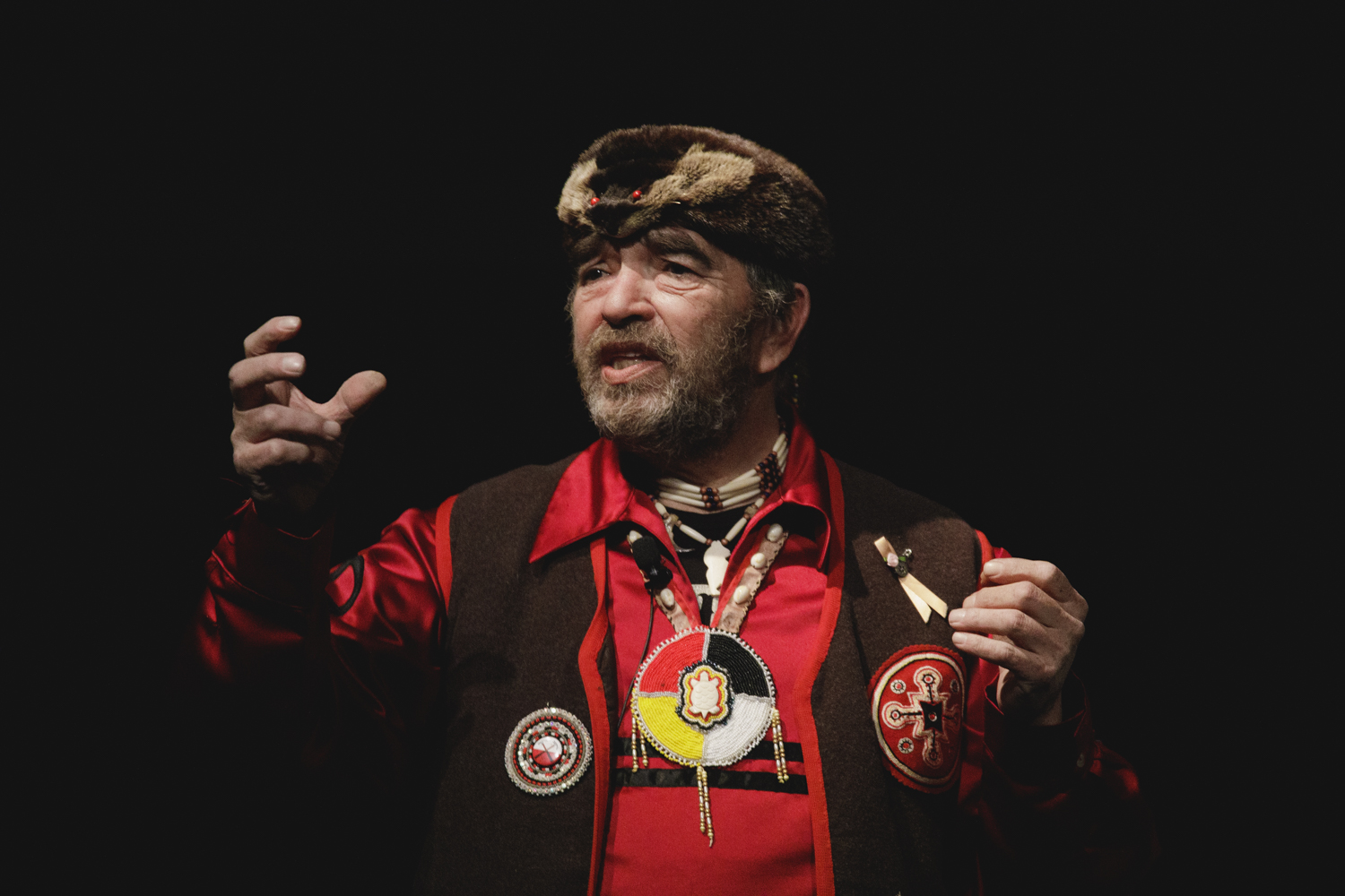 utei_c_manoushka_larouche_2_1